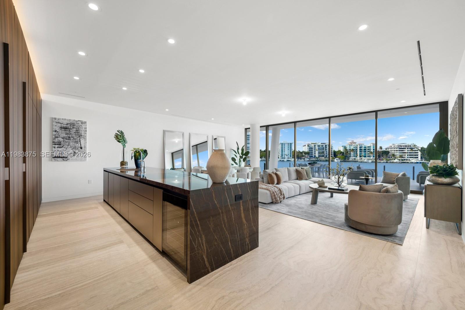 Vita Grove Isle - Residential