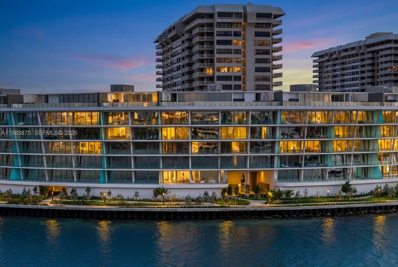 Vita Grove Isle - Residential