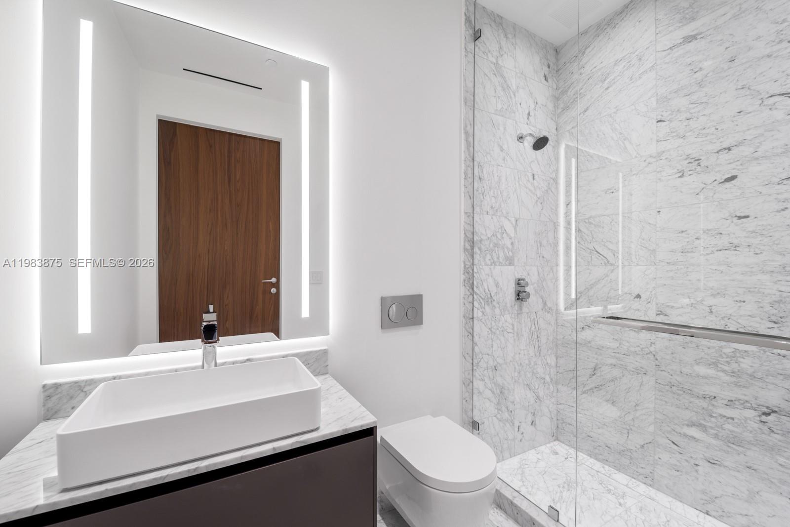 Vita Grove Isle - Residential