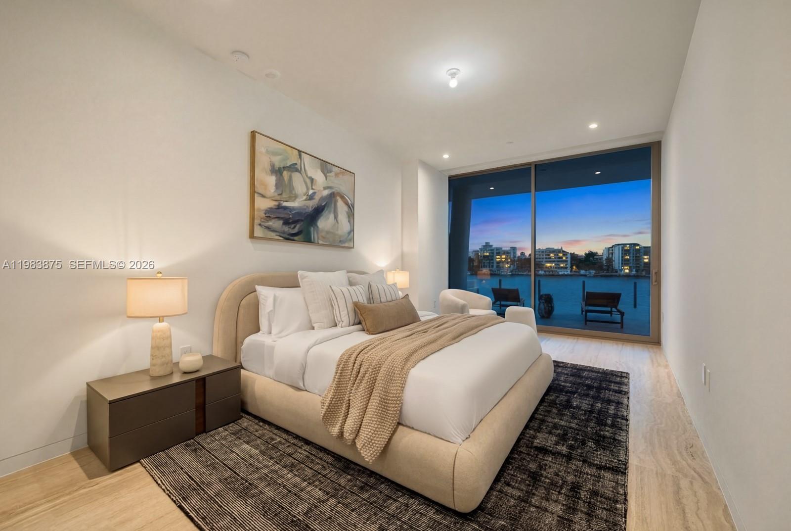 Vita Grove Isle - Residential