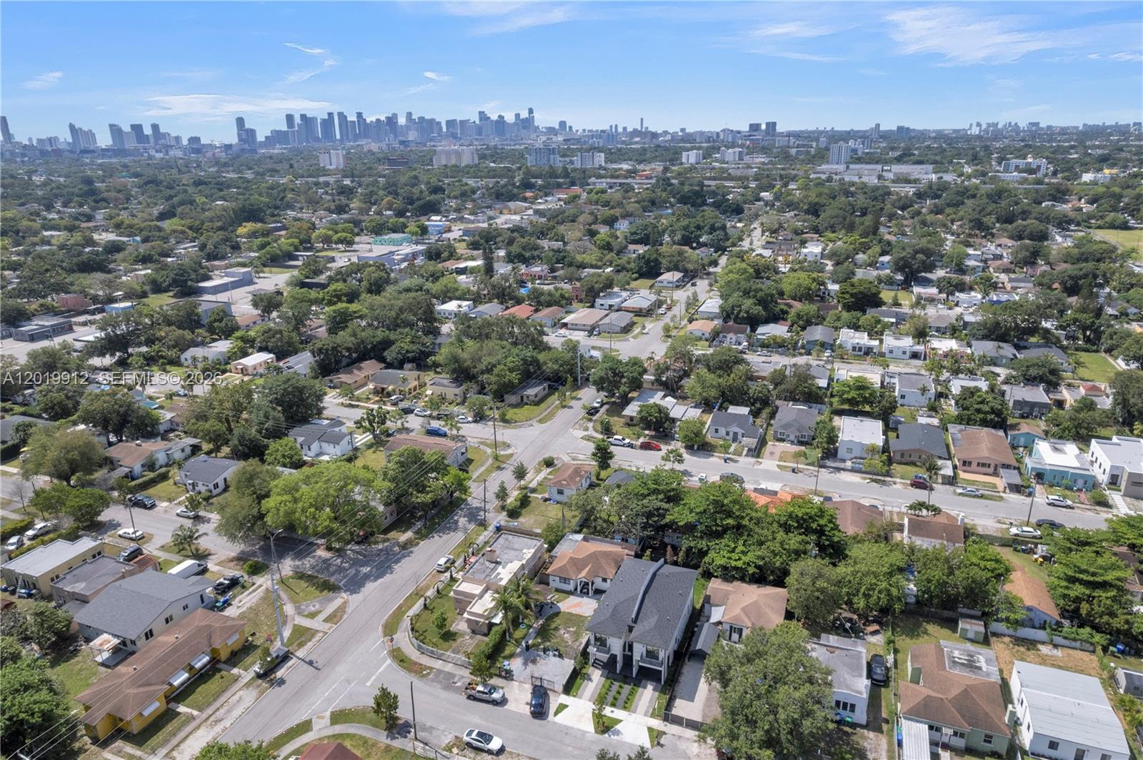 17TH AVE MANOR - Residential