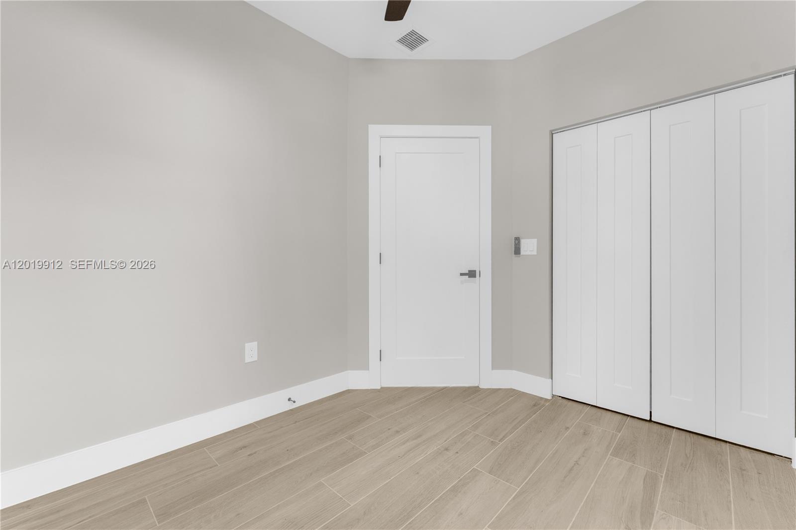 17TH AVE MANOR - Residential