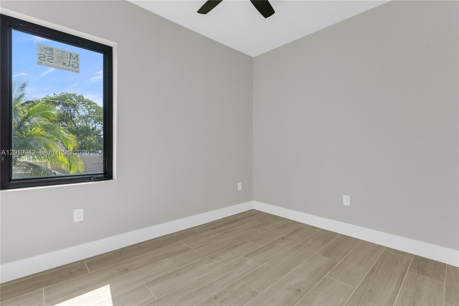 17TH AVE MANOR - Residential