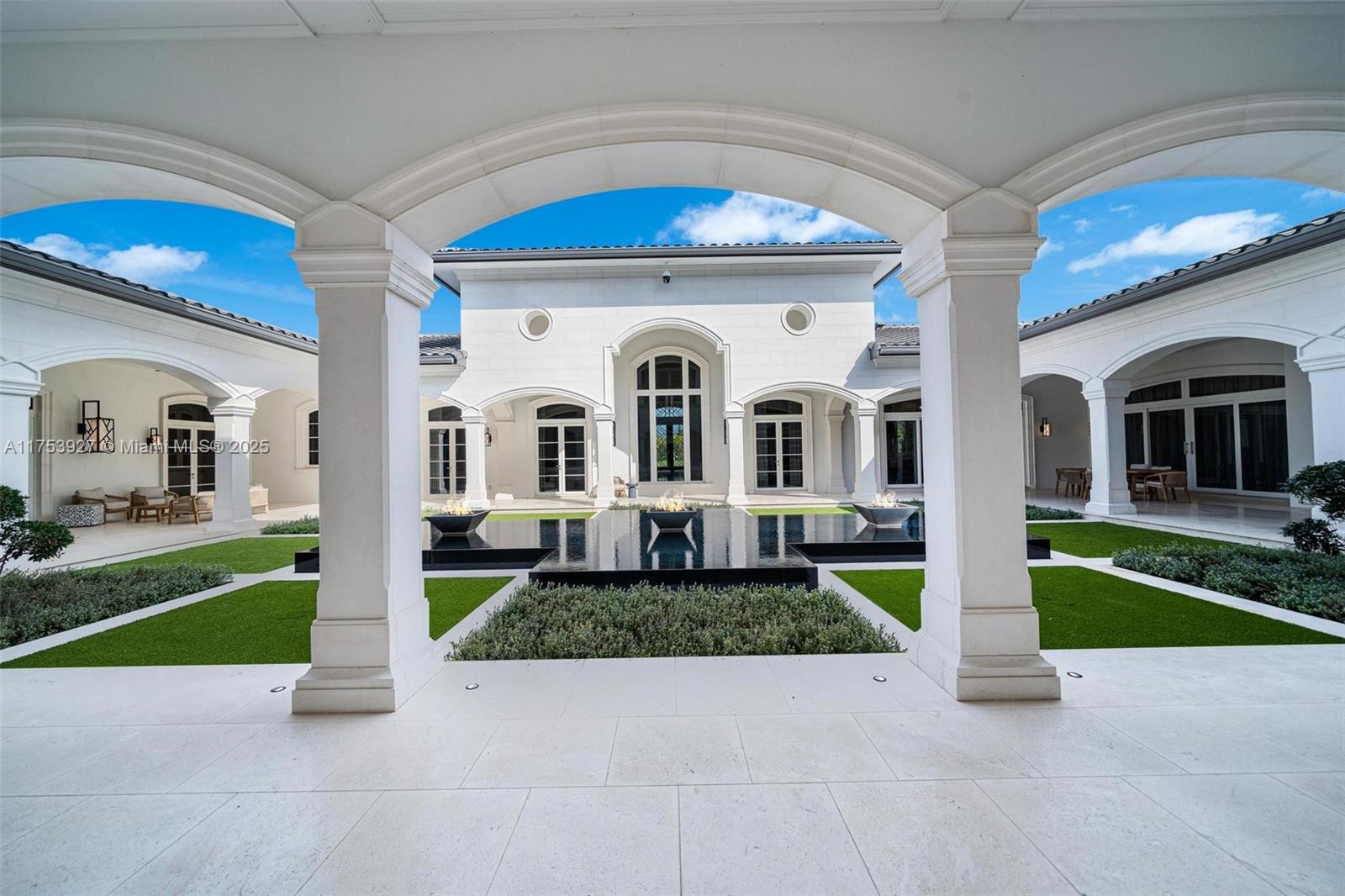 DAVIE - Residential