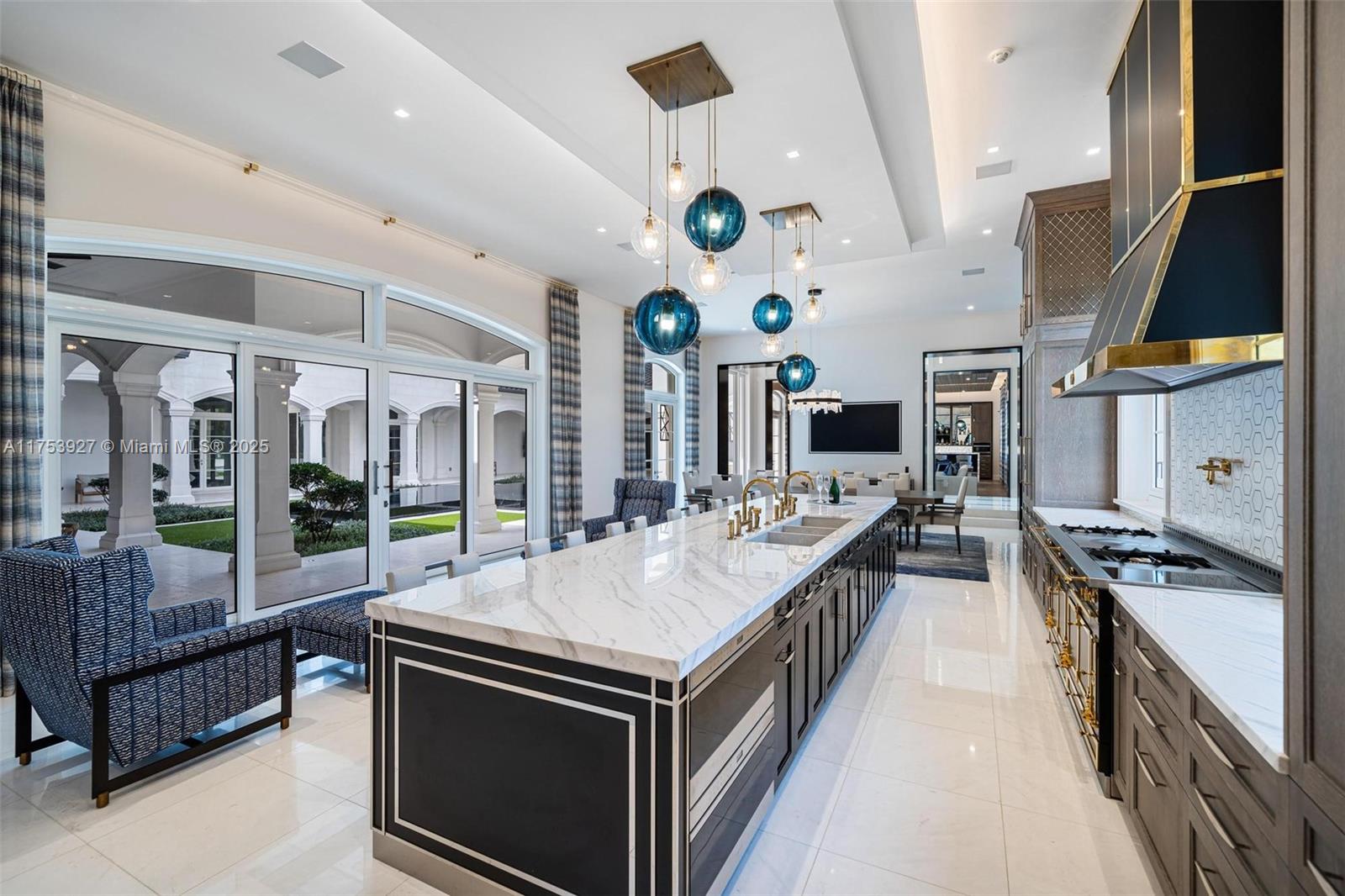 DAVIE - Residential