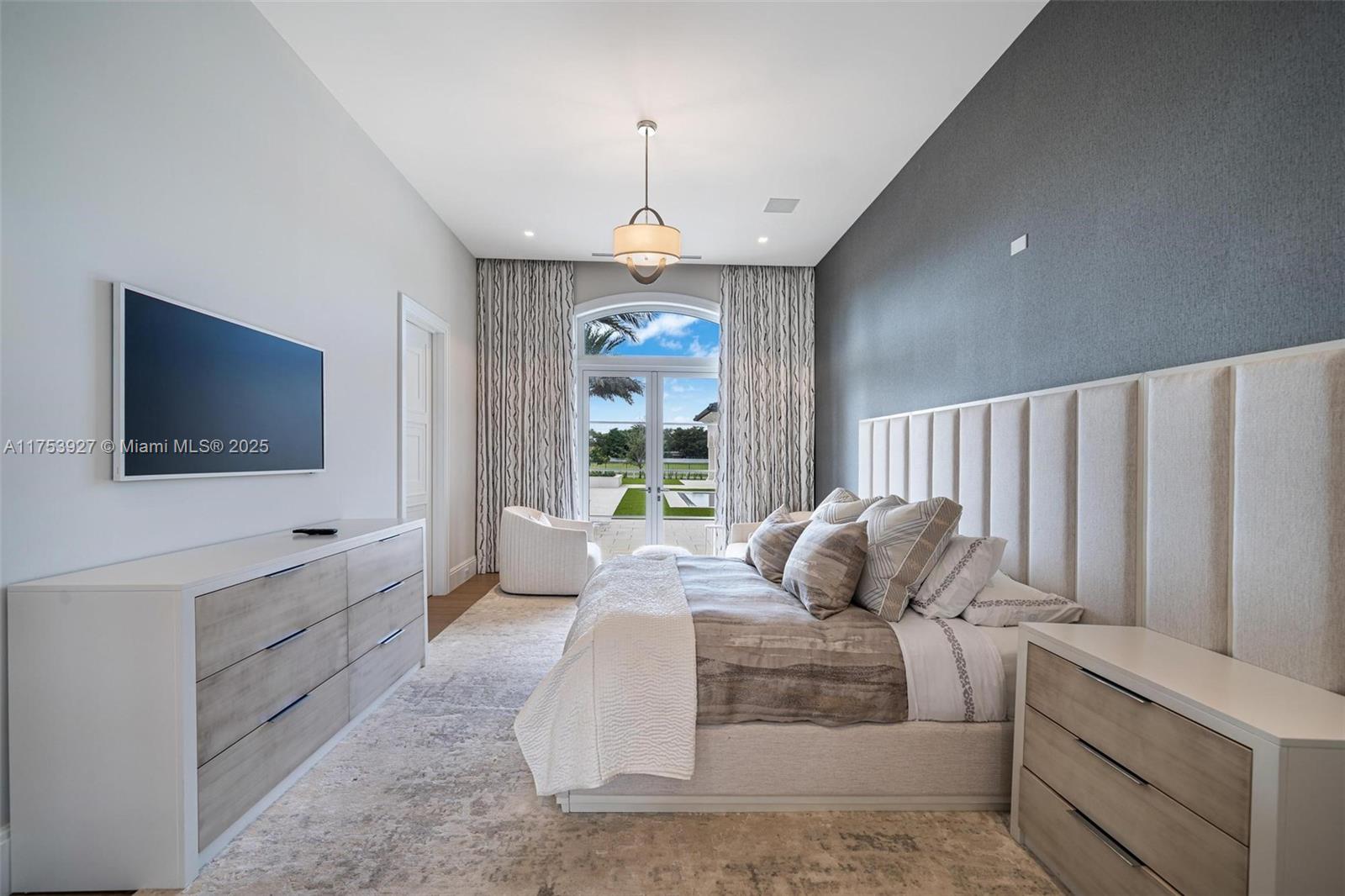 DAVIE - Residential