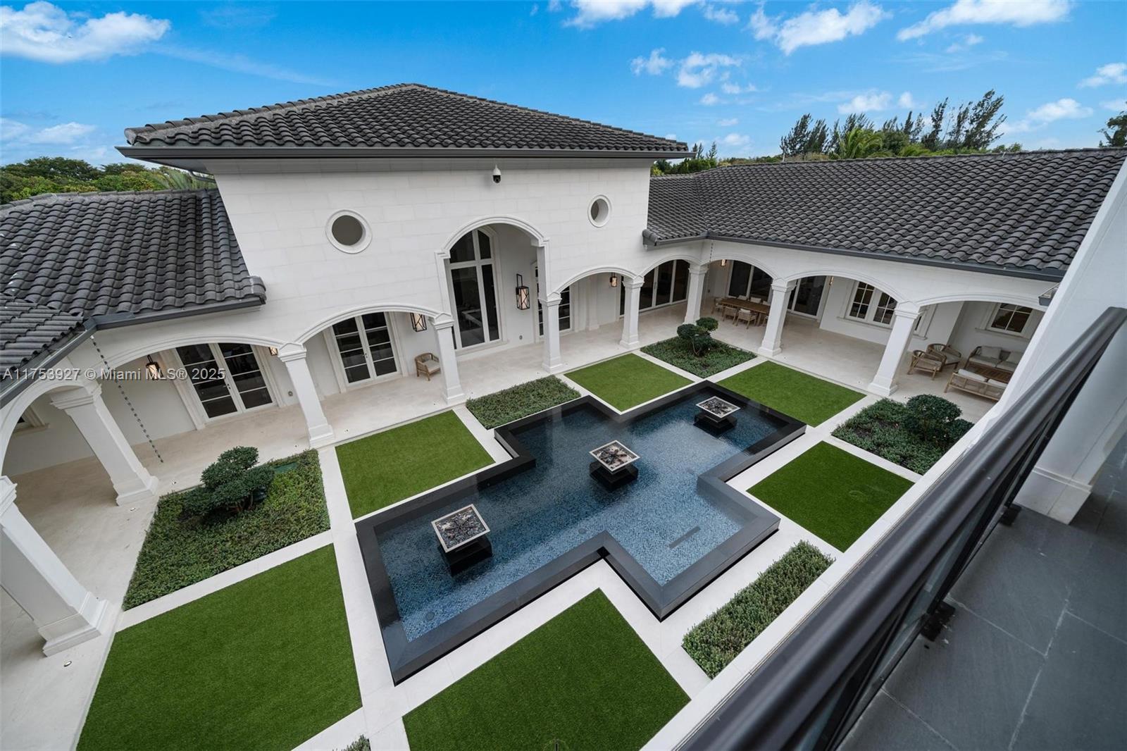 DAVIE - Residential