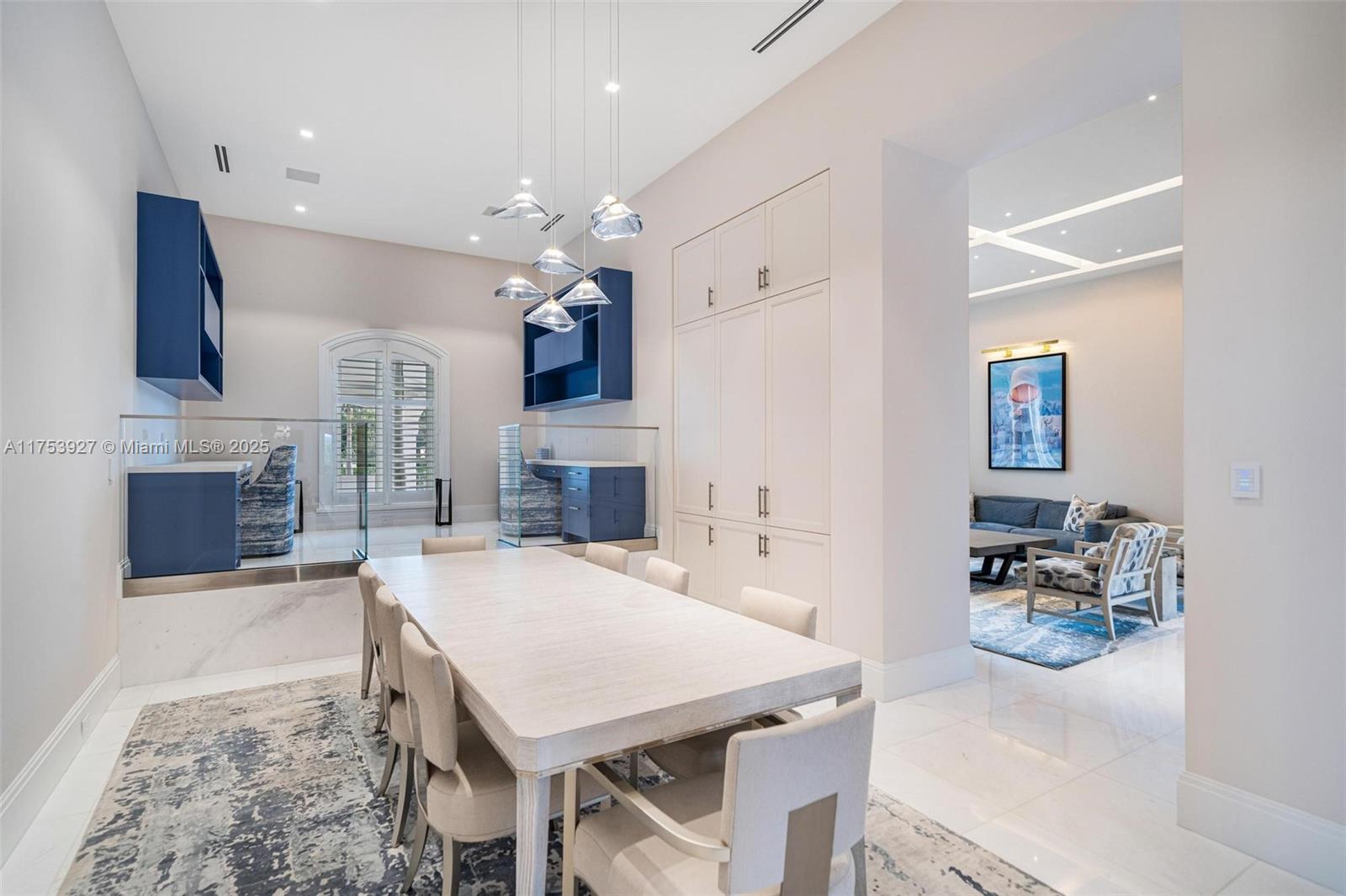 DAVIE - Residential