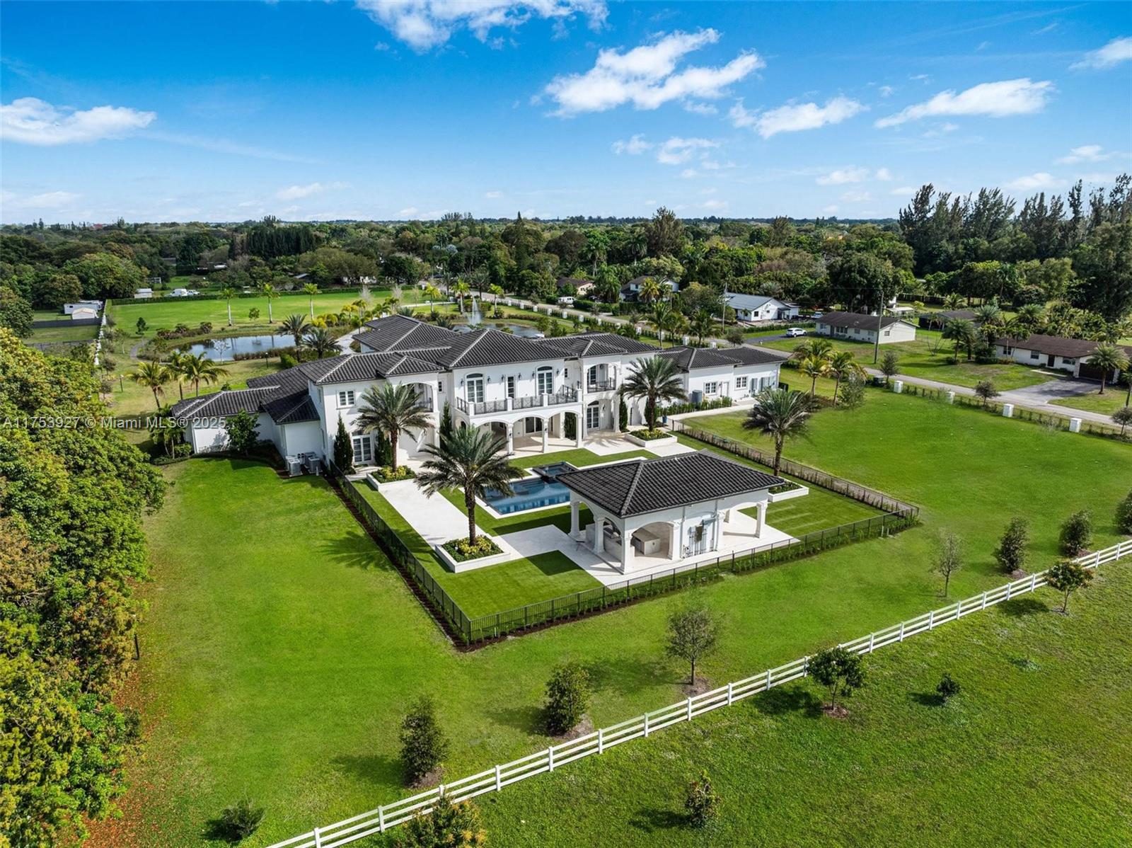 DAVIE - Residential