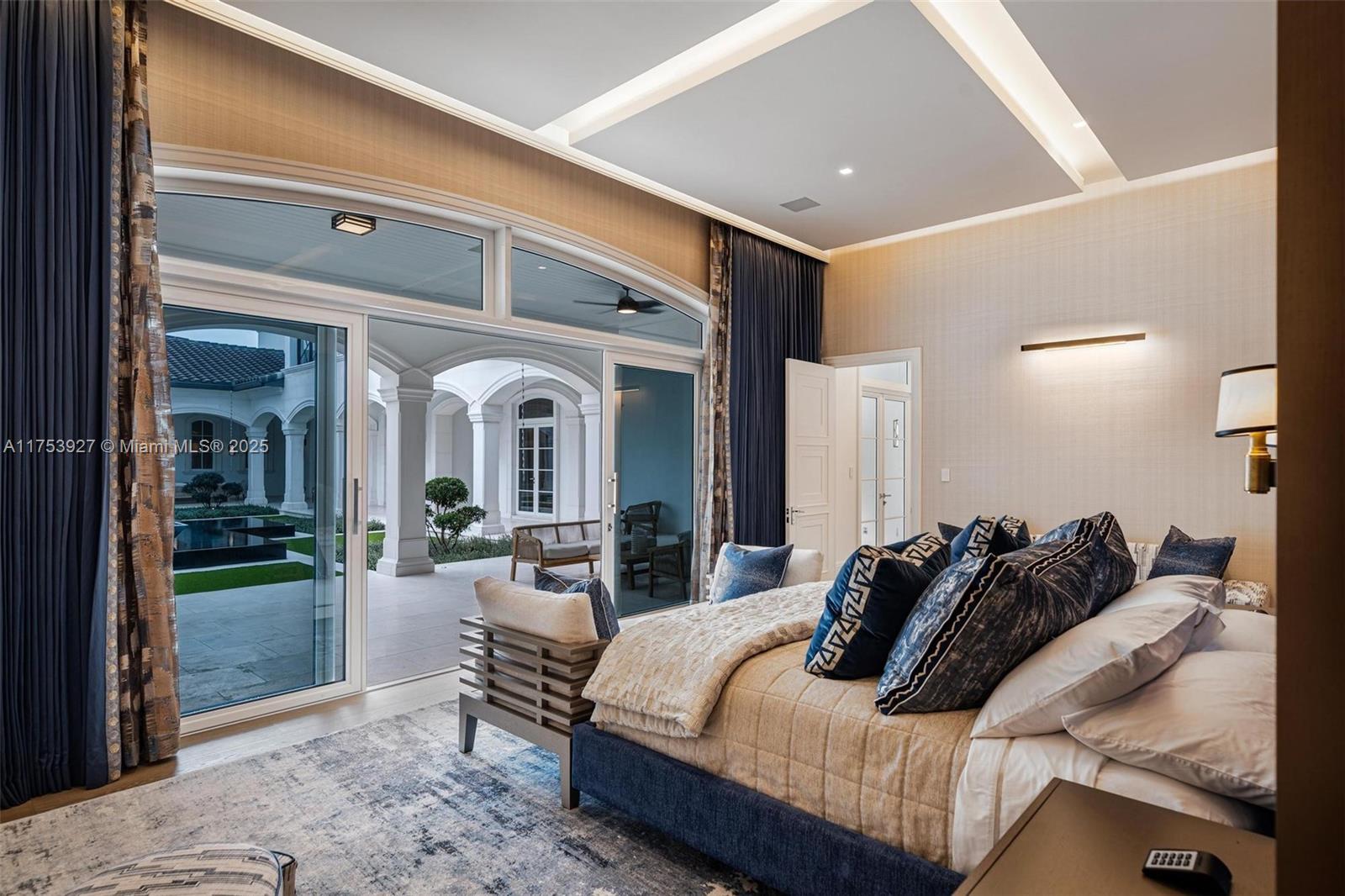 DAVIE - Residential