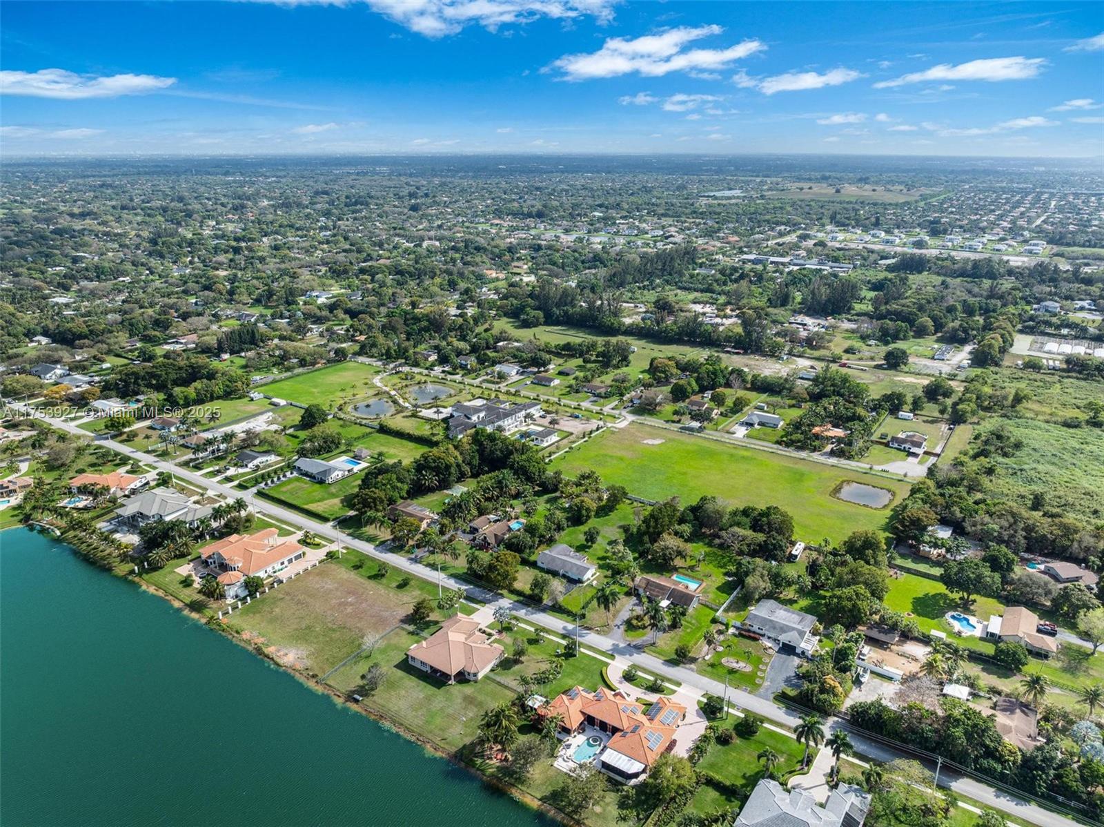 DAVIE - Residential