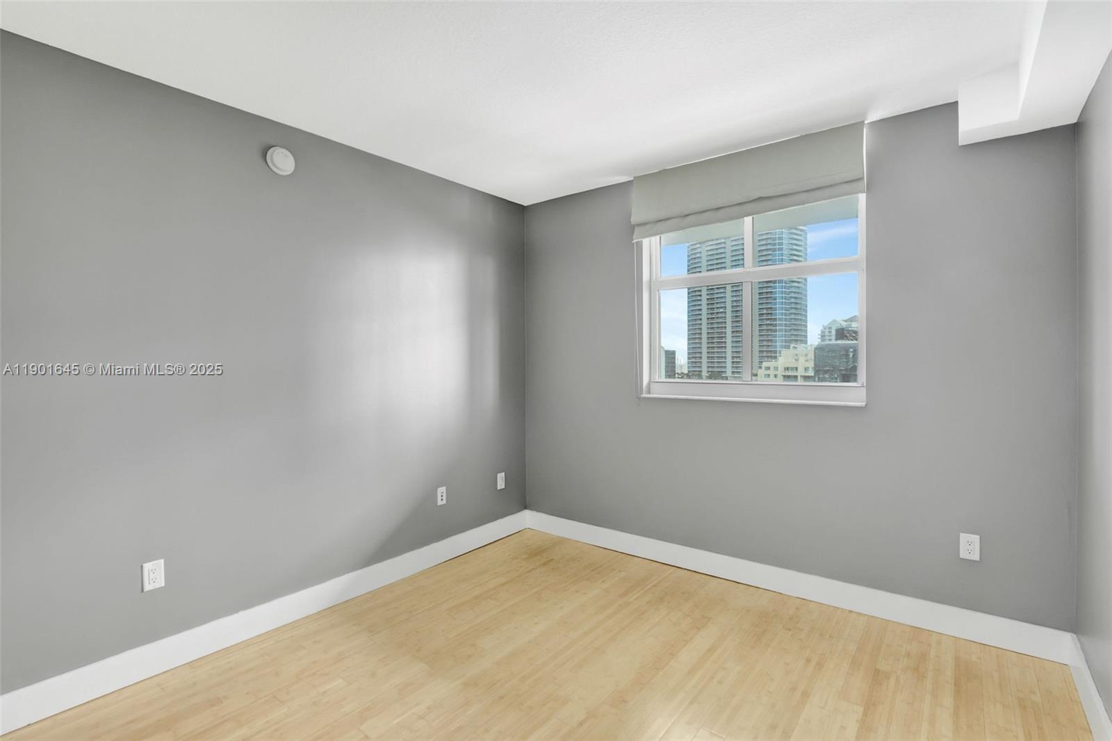 VUE AT BRICKELL CONDO - Residential