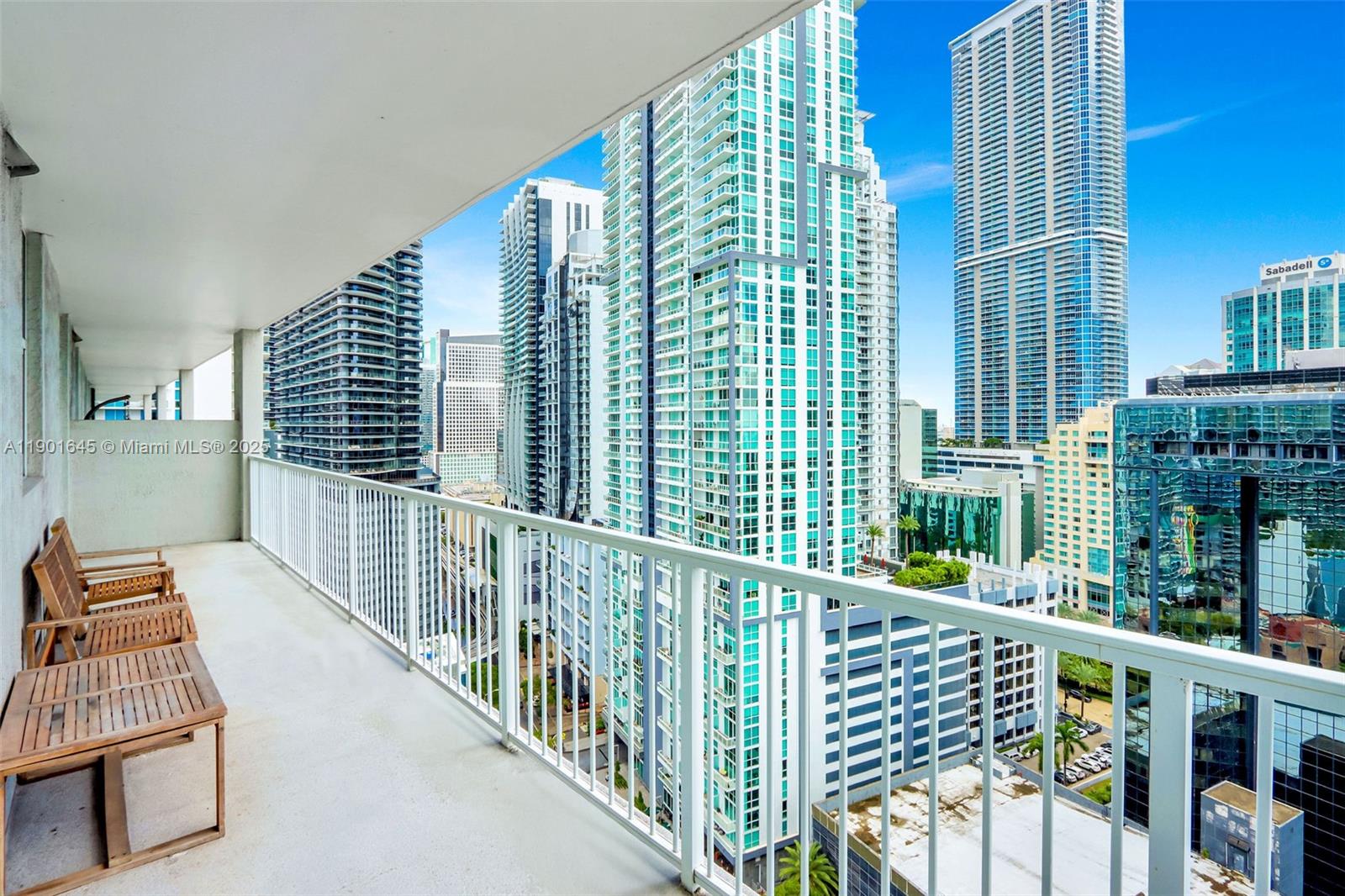 VUE AT BRICKELL CONDO - Residential