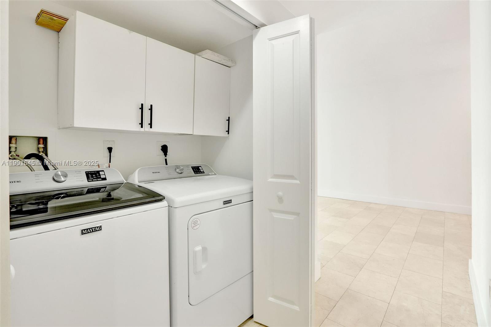 VUE AT BRICKELL CONDO - Residential