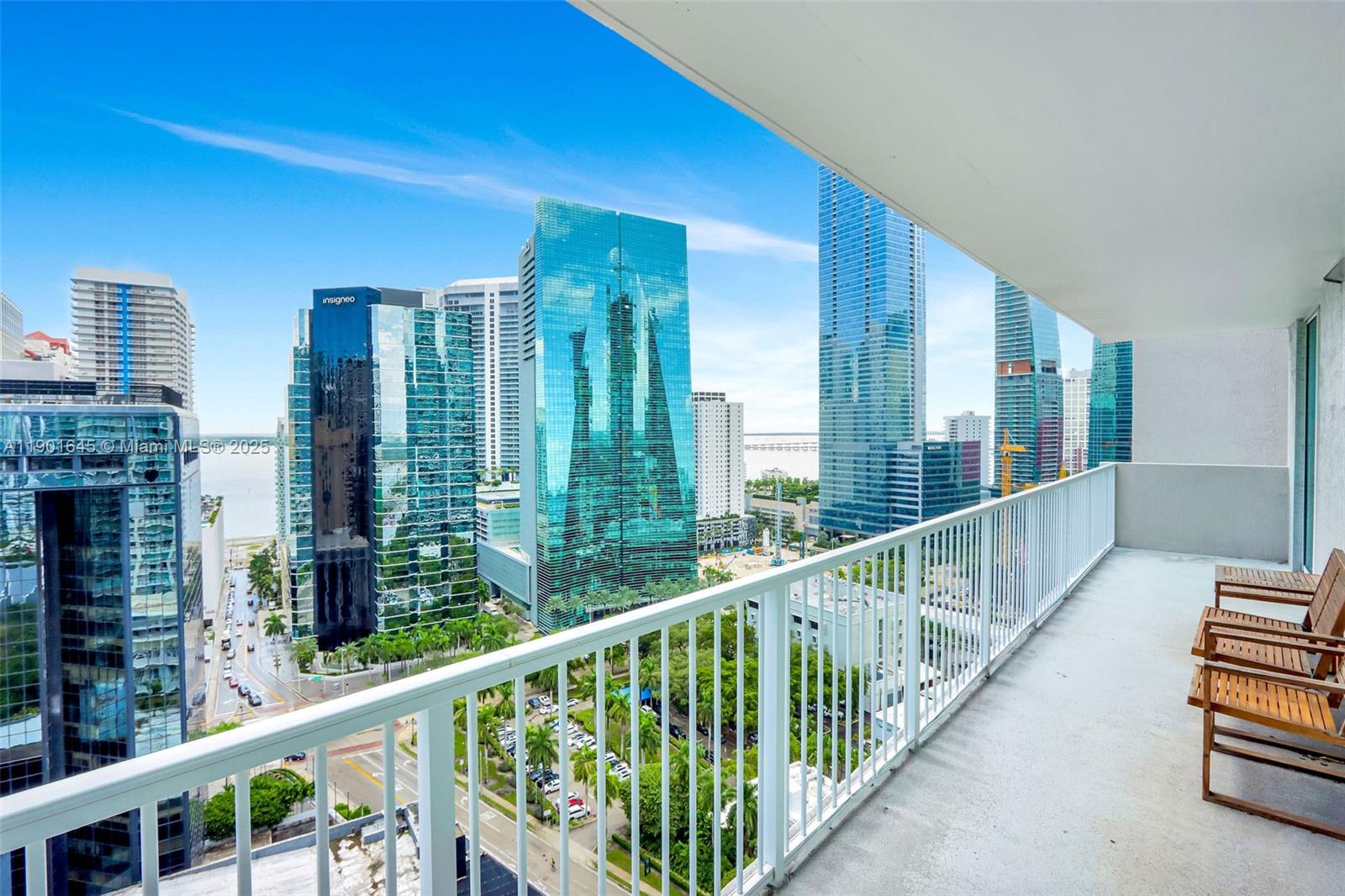 VUE AT BRICKELL CONDO - Residential