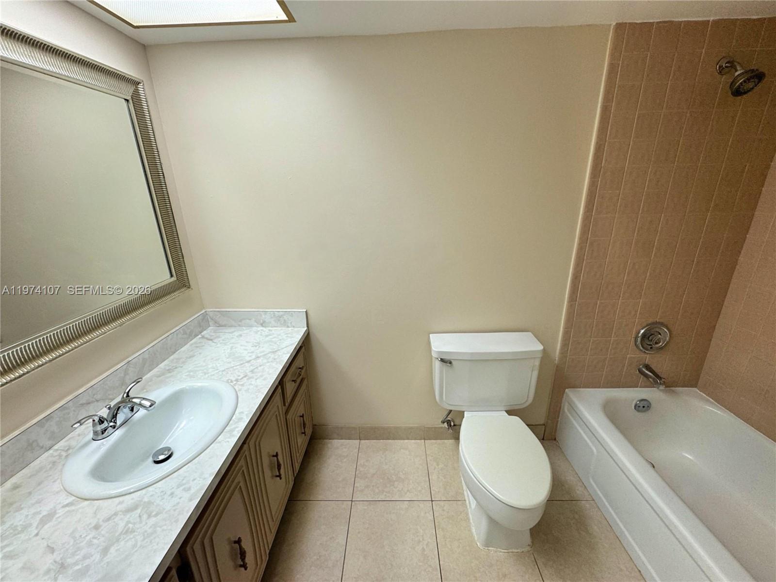 FRENCH QUARTER CONDOMINIU - Residential