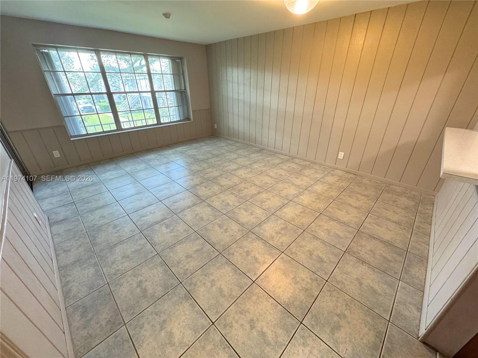 FRENCH QUARTER CONDOMINIU - Residential