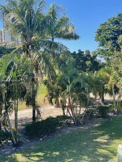 DELVISTA A CONDO - Residential