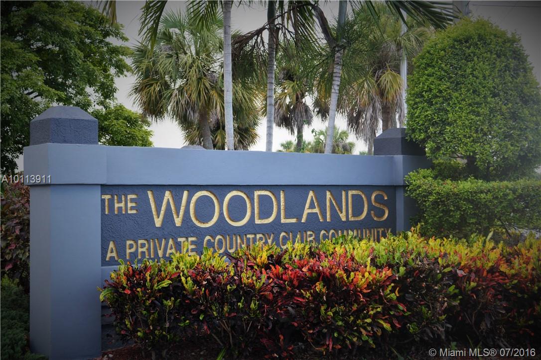 Woodlands Sec Five 67-43 - Residential