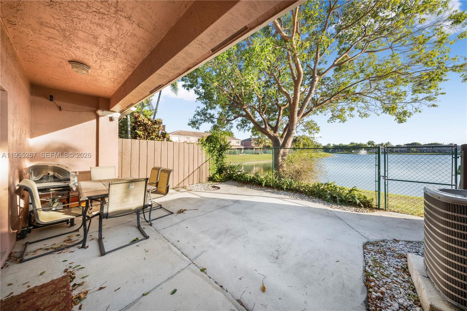 LAGO MAR 1ST ADDN - Residential