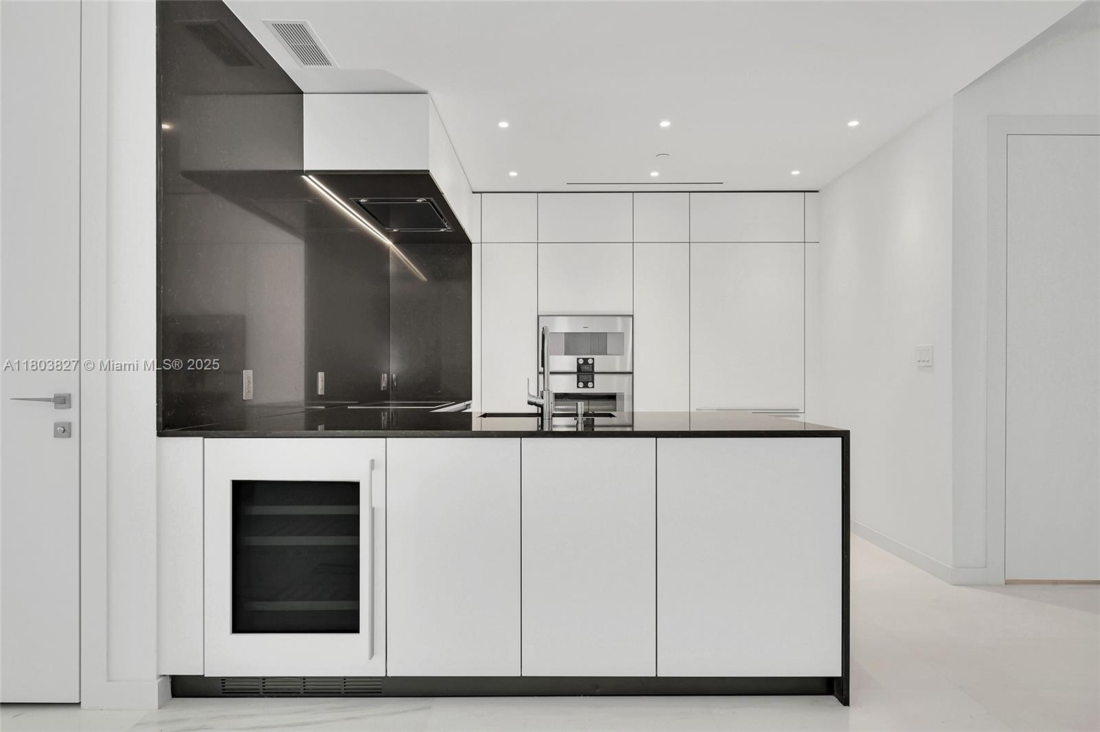 300 Biscayne Blvd Way 2909