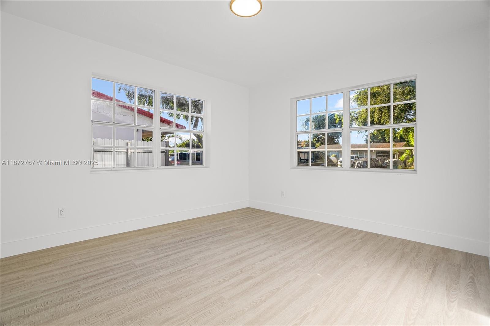 PEMBROKE PINES NO 2 - Residential