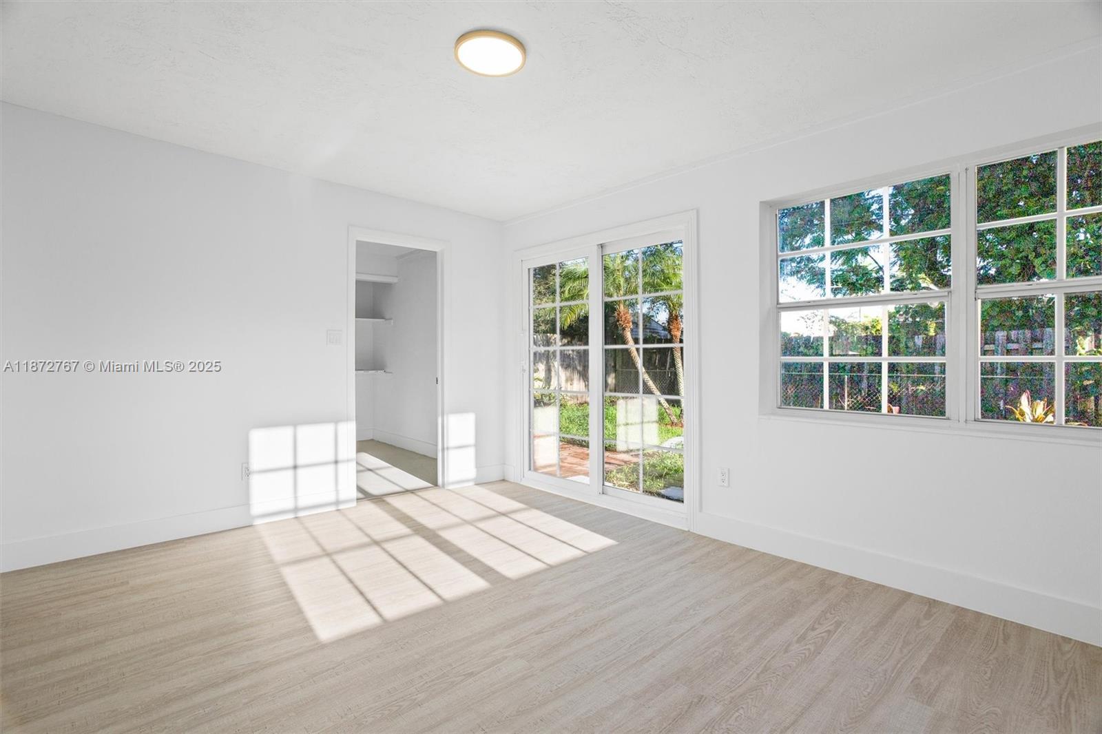 PEMBROKE PINES NO 2 - Residential