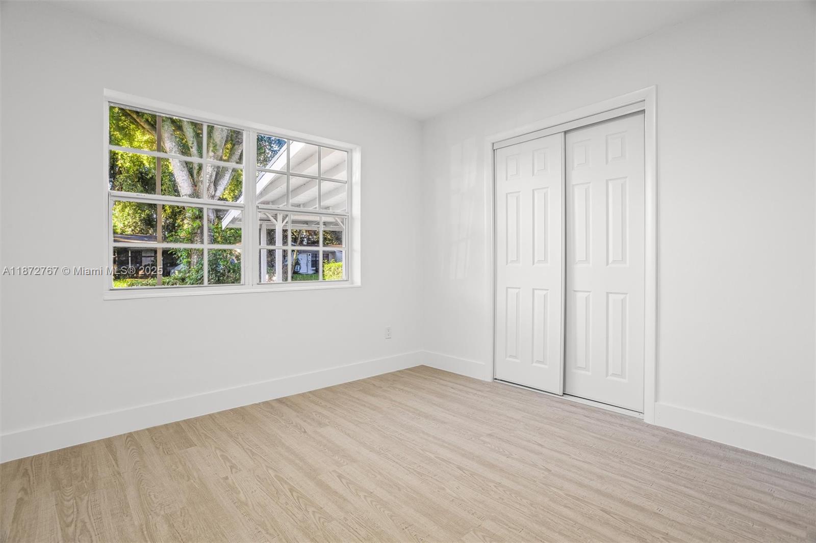 PEMBROKE PINES NO 2 - Residential