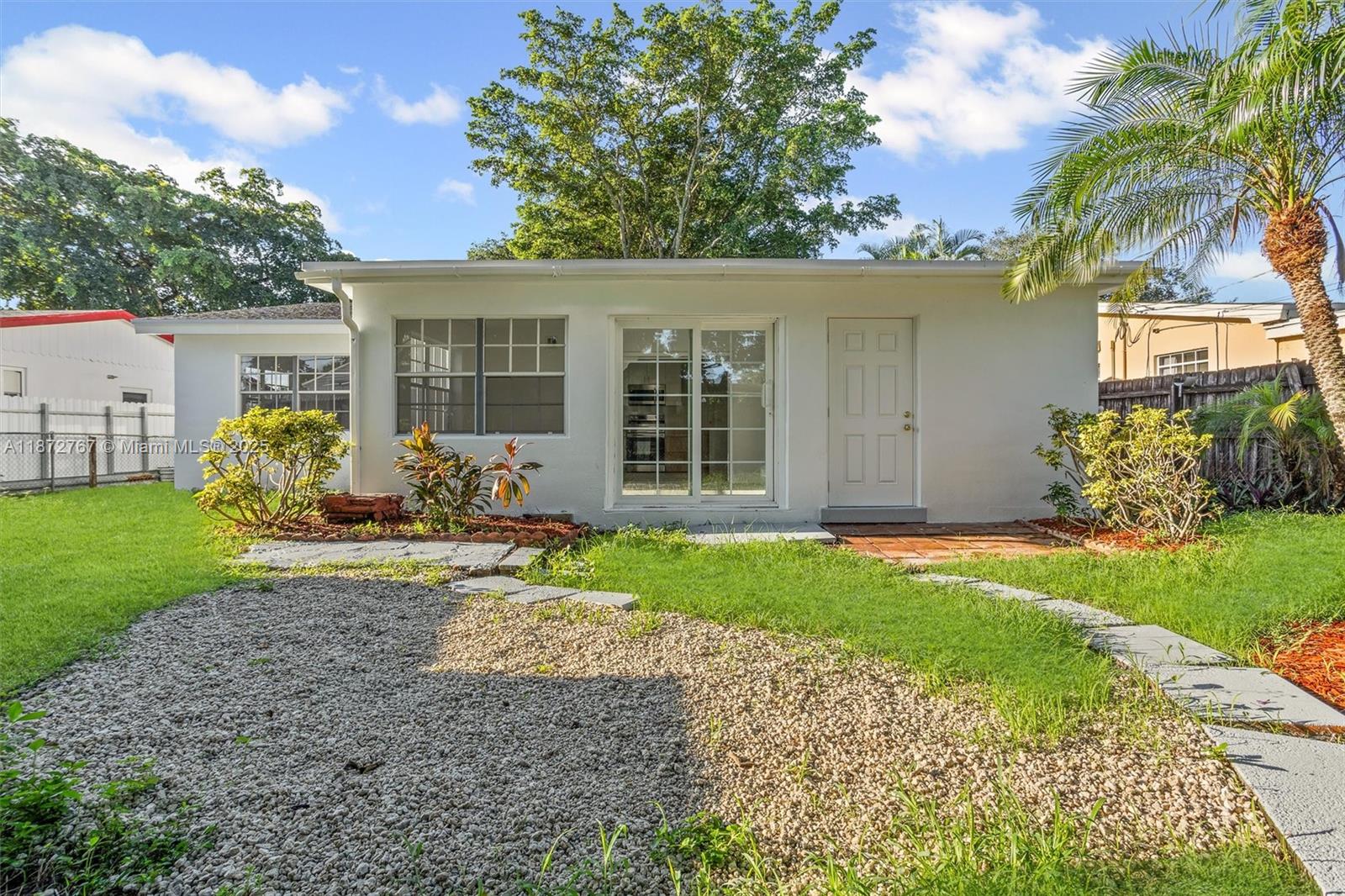 PEMBROKE PINES NO 2 - Residential