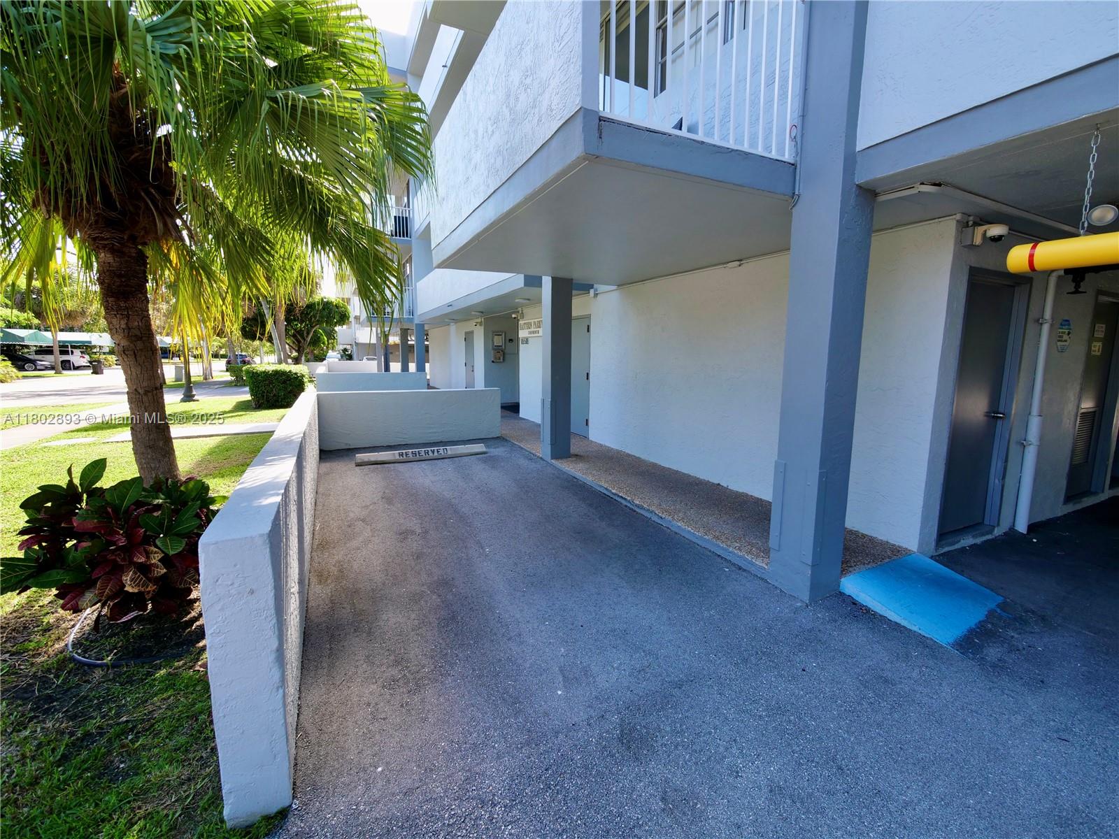 EASTERN PARKVIEW CONDO - Residential