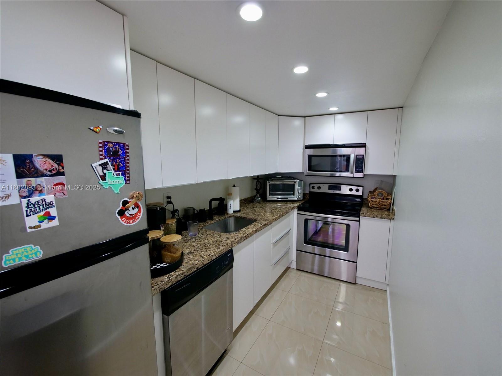 EASTERN PARKVIEW CONDO - Residential