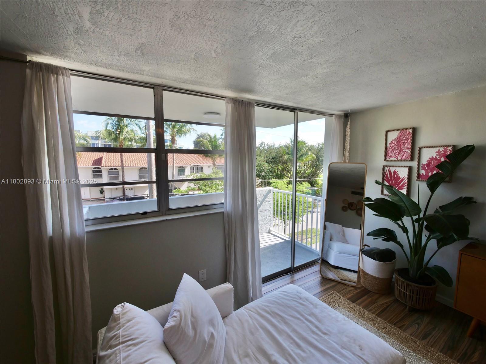 EASTERN PARKVIEW CONDO - Residential