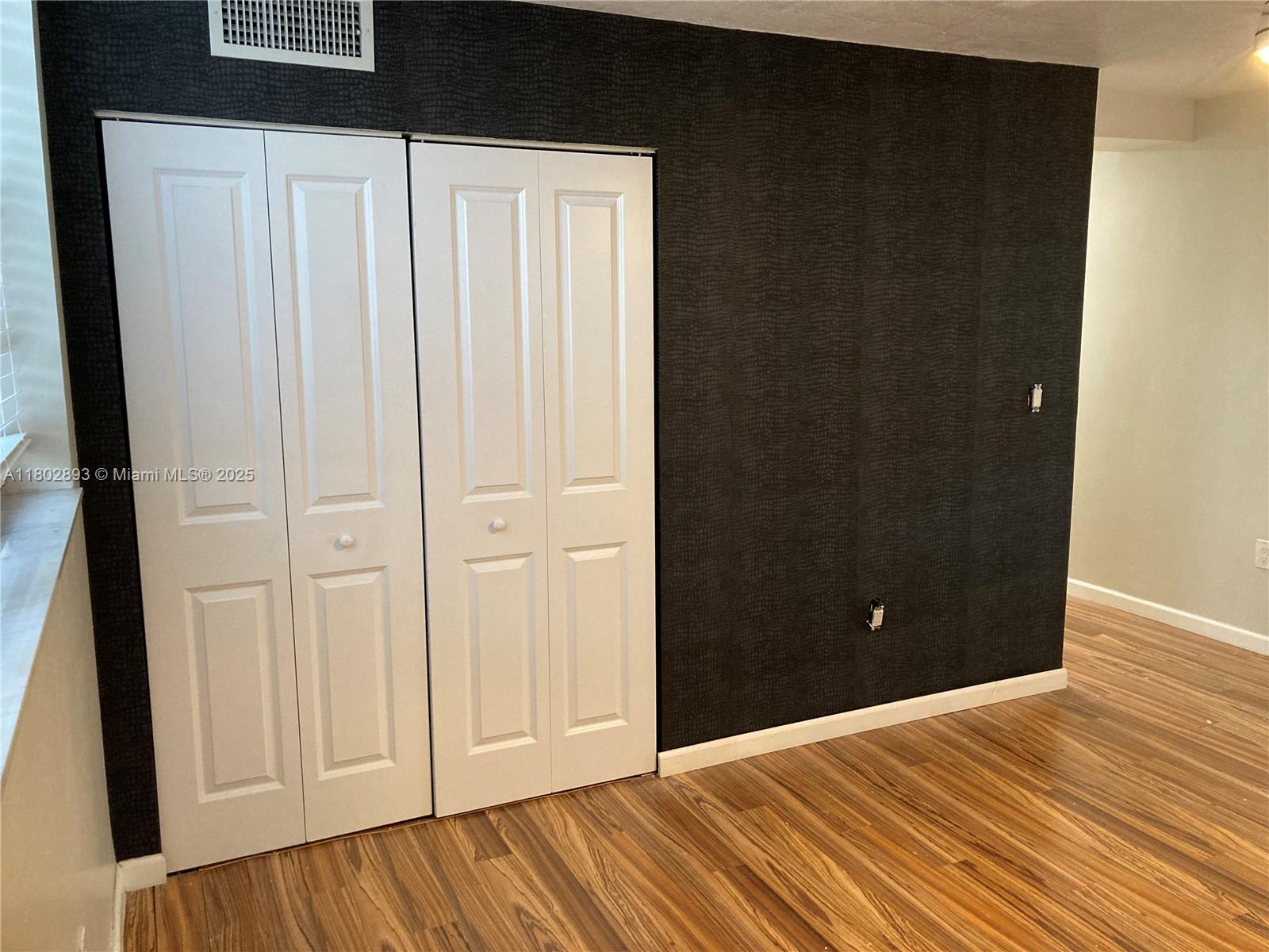 EASTERN PARKVIEW CONDO - Residential