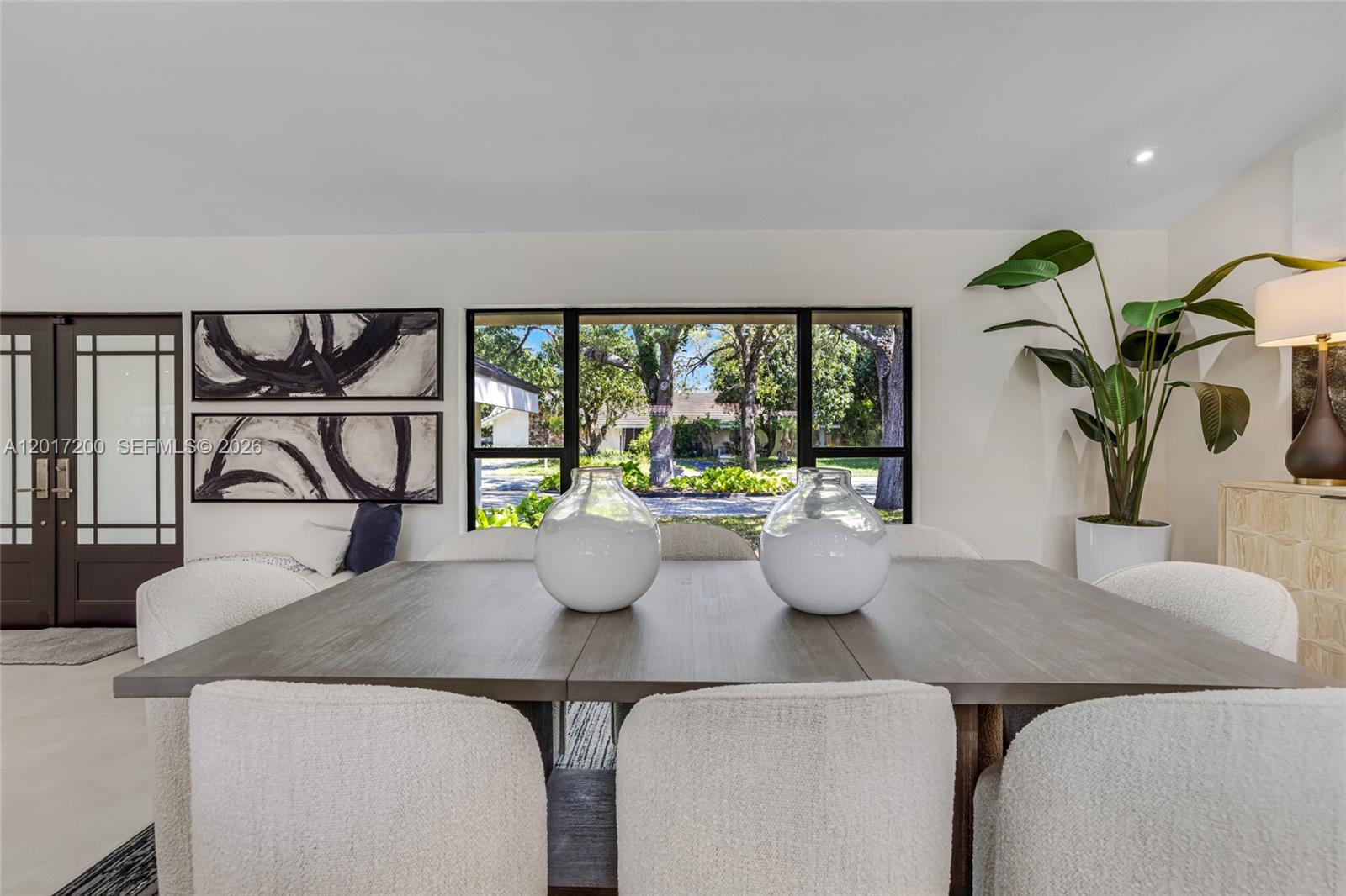 OAK HOMES - Residential