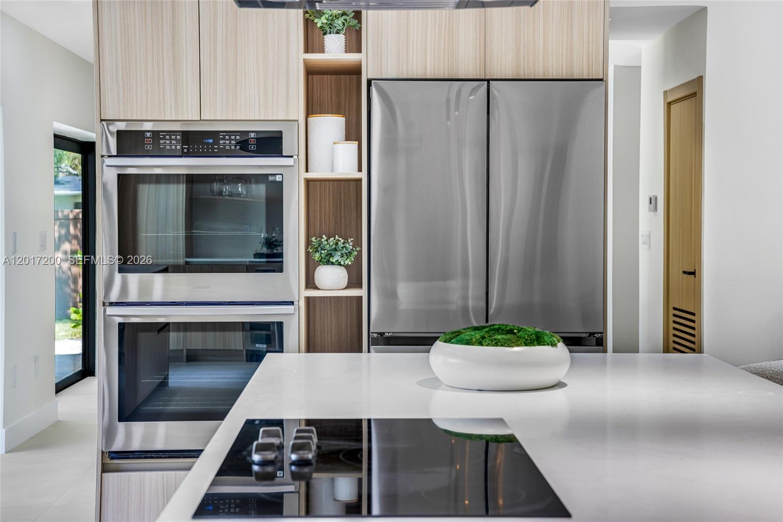 OAK HOMES - Residential