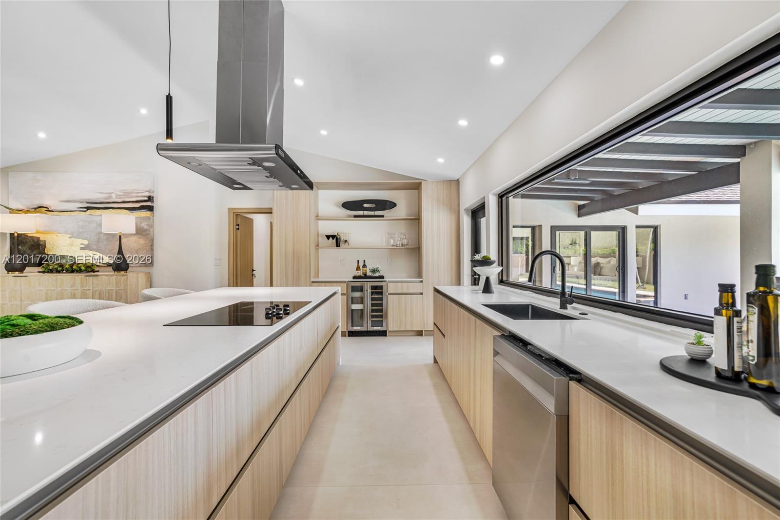 OAK HOMES - Residential