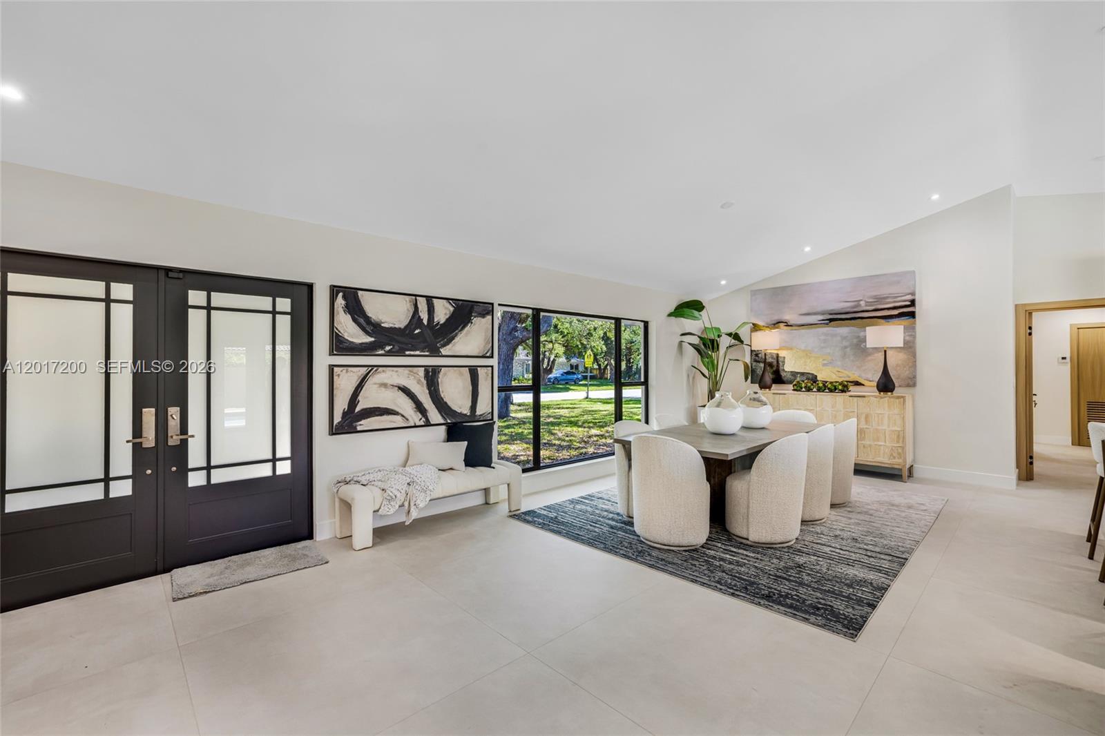 OAK HOMES - Residential