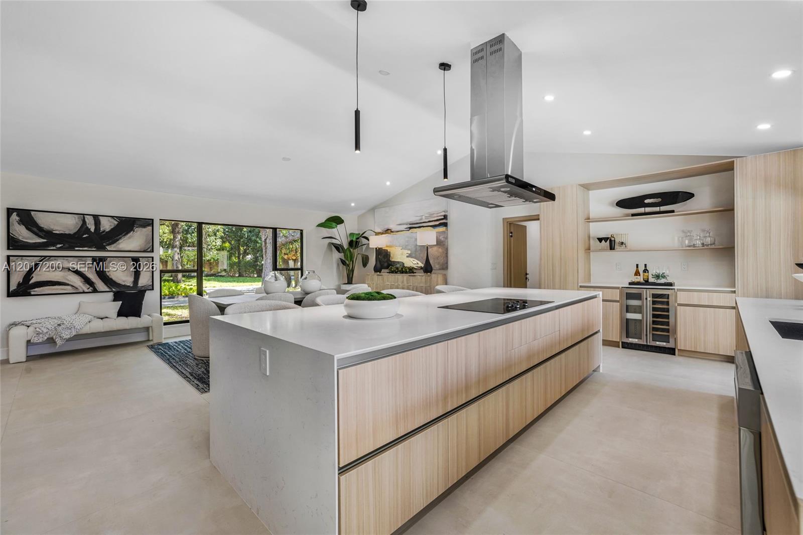 OAK HOMES - Residential