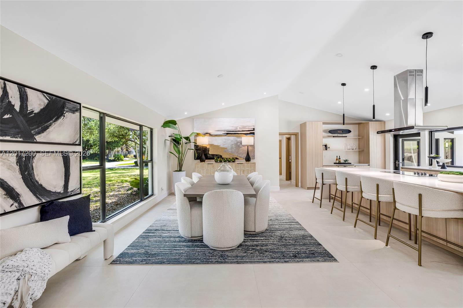 OAK HOMES - Residential
