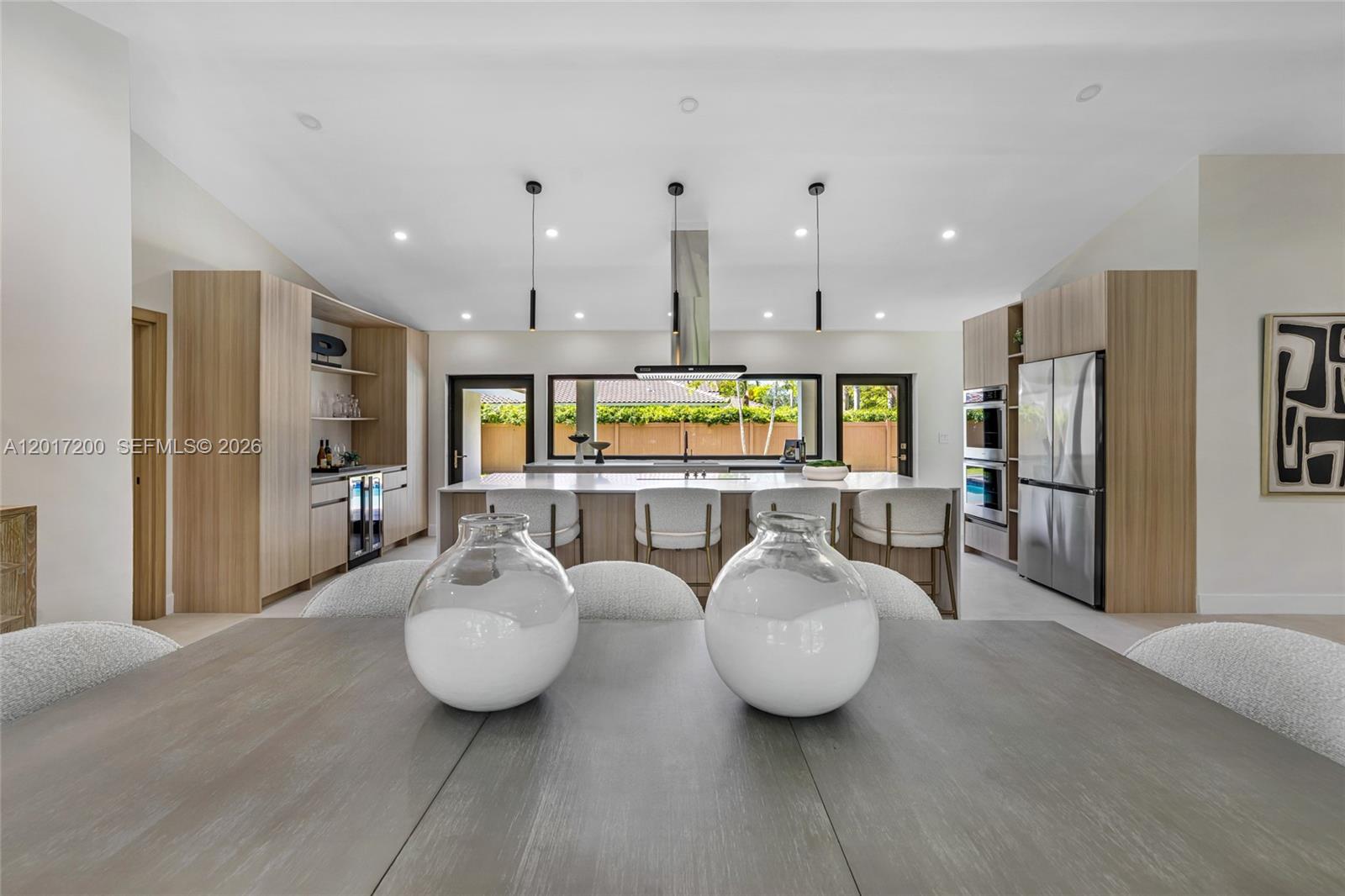 OAK HOMES - Residential