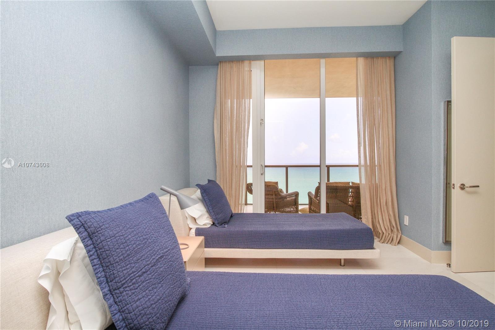 St. Regis Bal Harbour - Residential