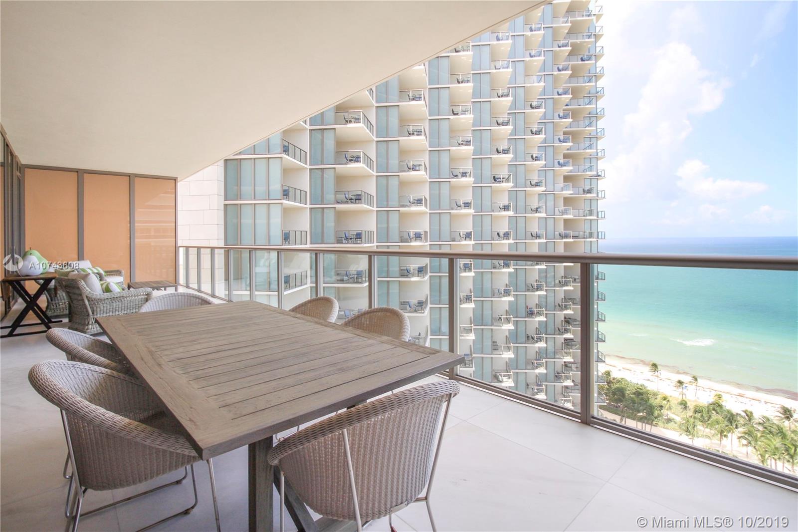 St. Regis Bal Harbour - Residential