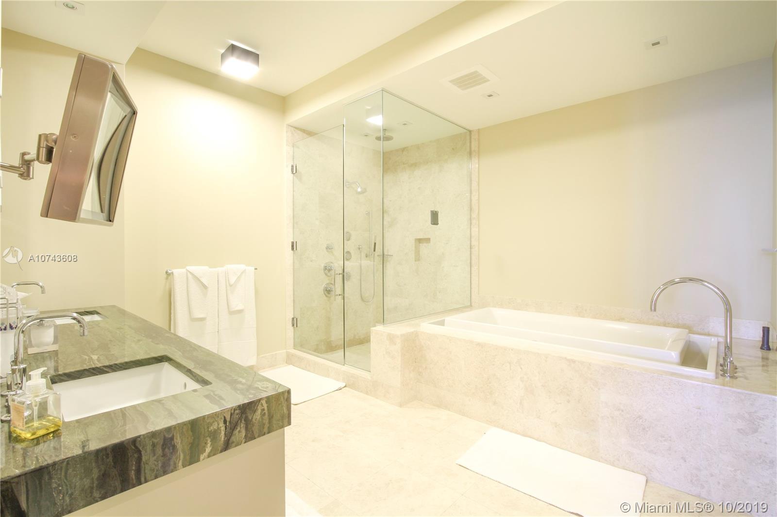 St. Regis Bal Harbour - Residential