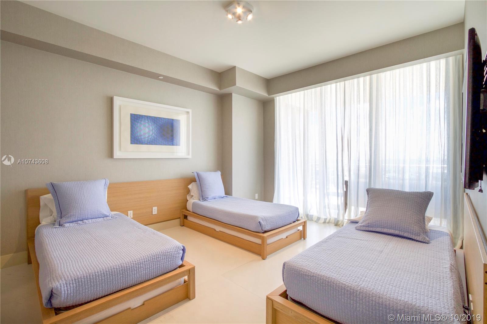 St. Regis Bal Harbour - Residential