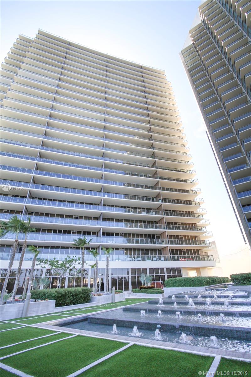 St. Regis Bal Harbour - Residential