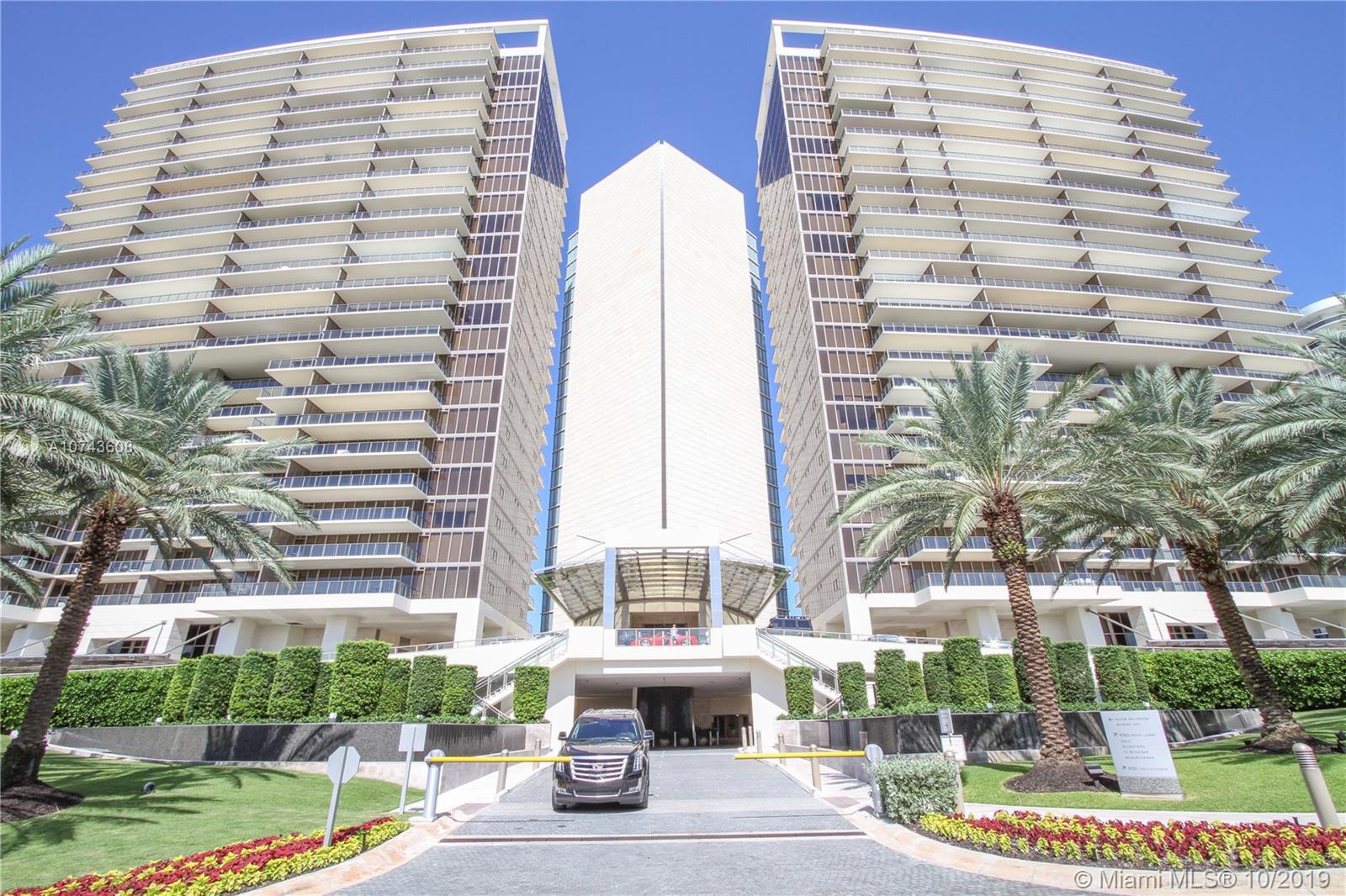 St. Regis Bal Harbour - Residential