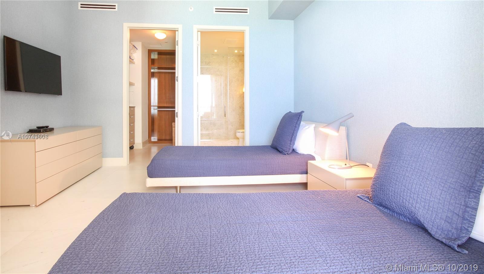 St. Regis Bal Harbour - Residential