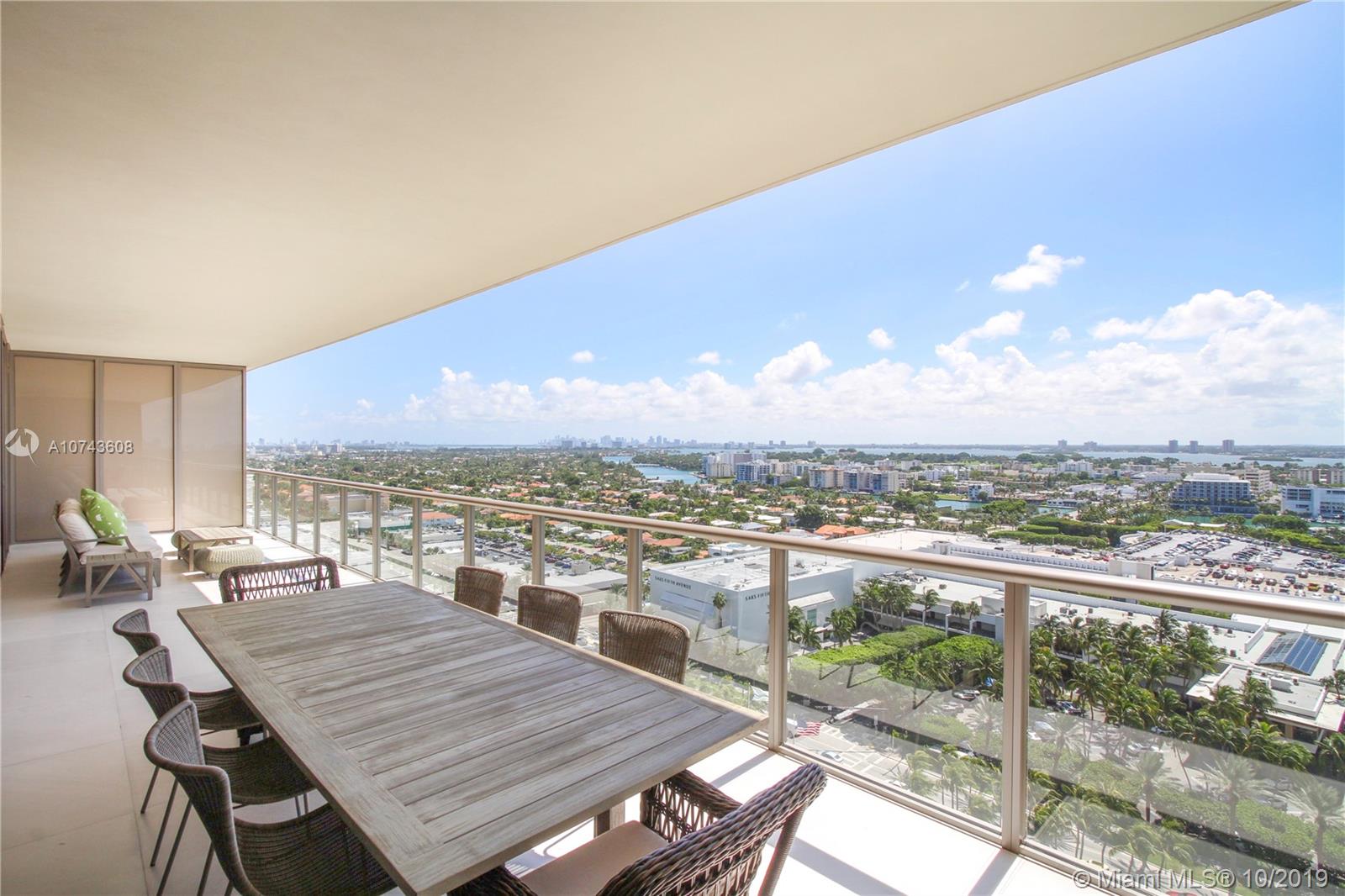 St. Regis Bal Harbour - Residential