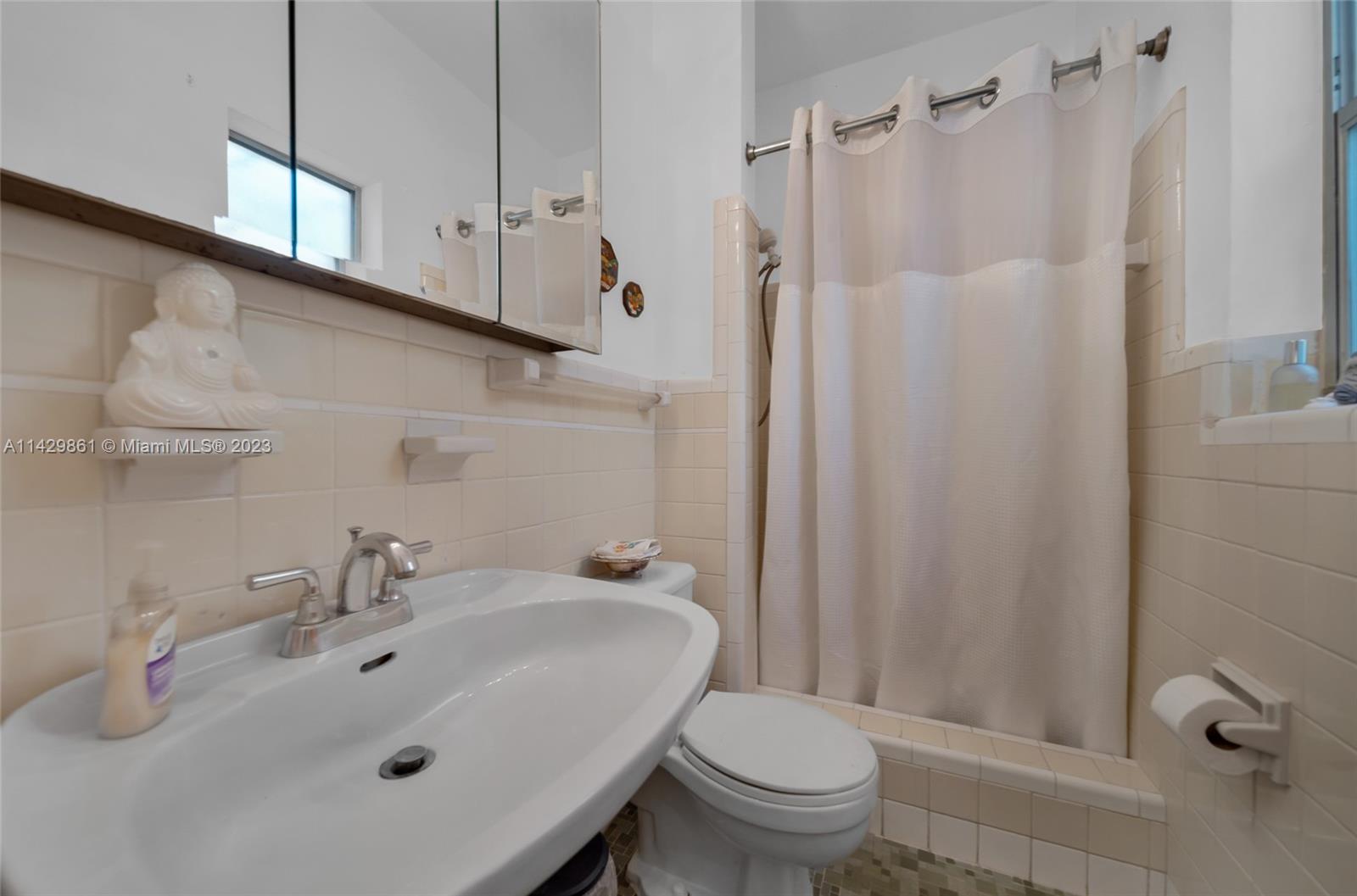 AMD PLAT OF SUNSET LAKE S - Residential