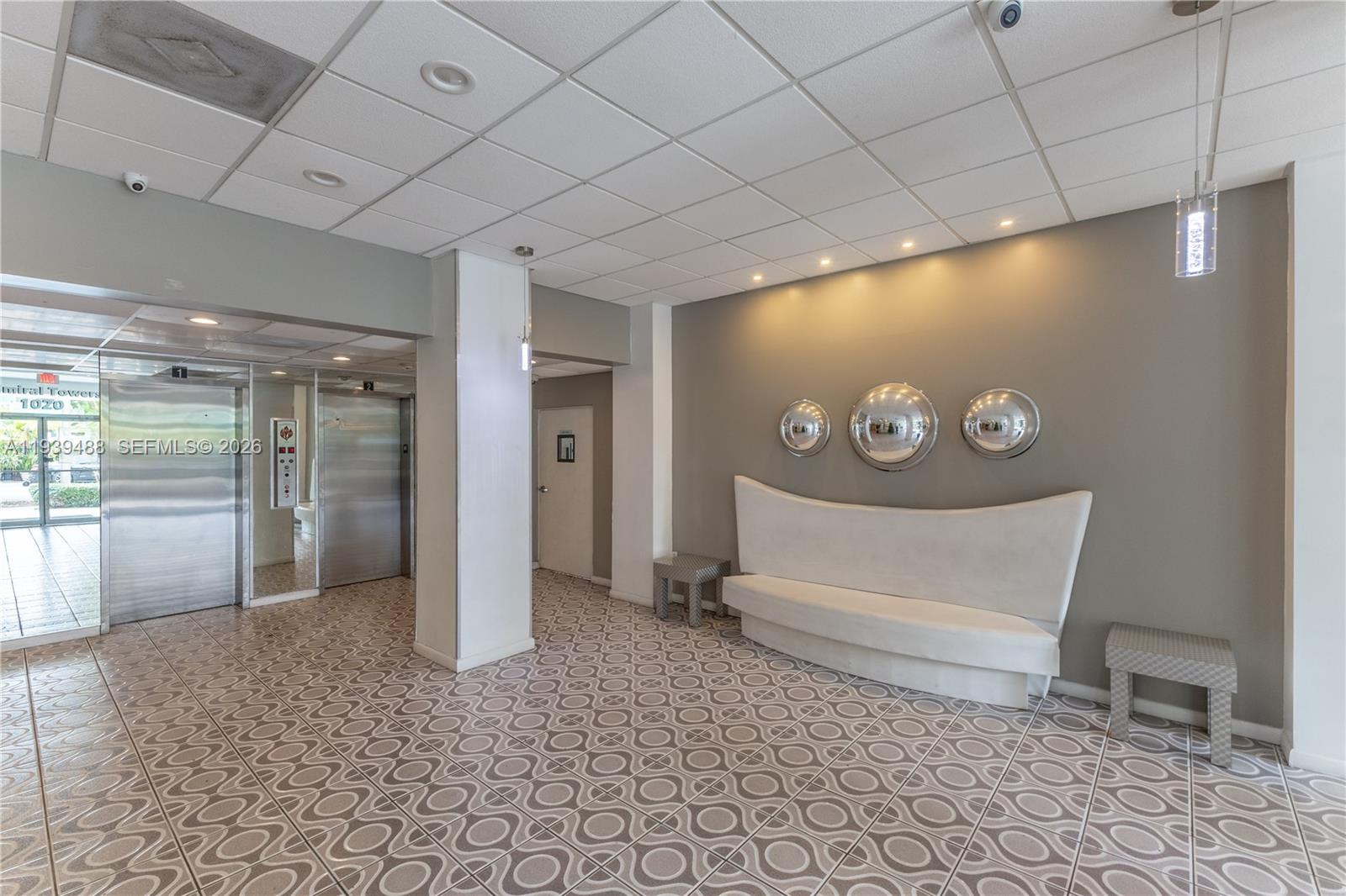 ADMIRAL TOWERS CONDO - Residential